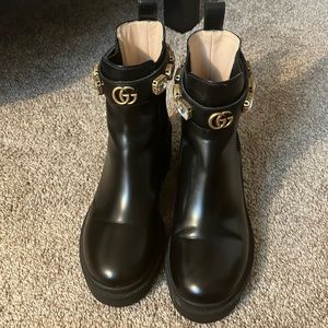 gucci boots